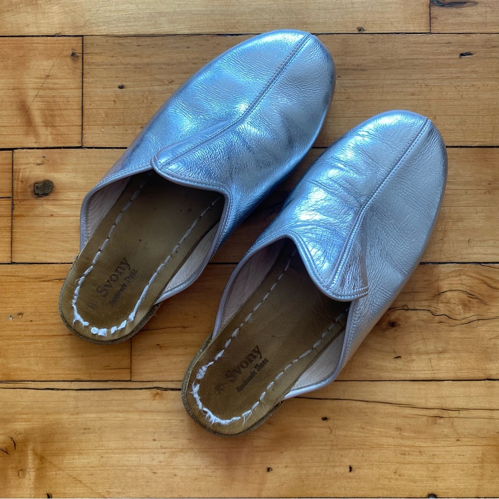 🤍 Handmade Silver Leather Mules - Size 8.5